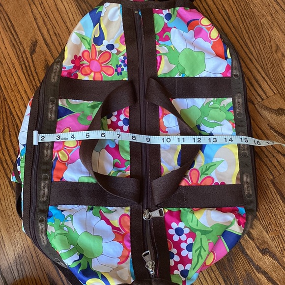 LESPORTSAC Flower 🌸 Power duffle and tote bag - multi color (set of 2) - Picture 6 of 10